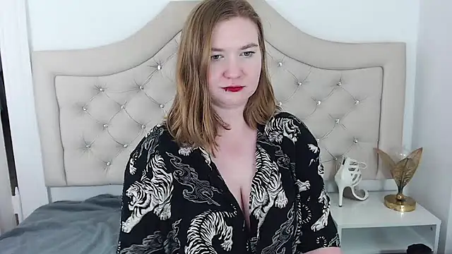 LaraDream online show from January 1, 5:54 am