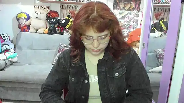 Snapshot of soficammy chatting on December 2, 3:15 am soficammy online show from December 2, 3:15 am