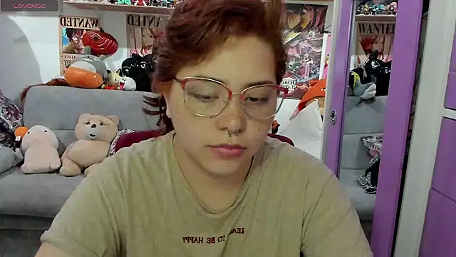 Snapshot of soficammy chatting on December 13, 8:58 pm soficammy online show from December 13, 8:58 pm
