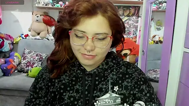 Snapshot of soficammy chatting on January 13, 11:38 pm soficammy online show from January 13, 11:38 pm