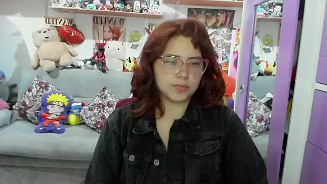 Snapshot of soficammy chatting on January 17, 3:01 am soficammy online show from January 17, 3:01 am