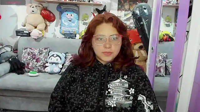 Snapshot of soficammy chatting on January 25, 1:54 am soficammy online show from January 25, 1:54 am