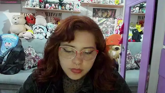 Snapshot of soficammy chatting on February 4, 11:38 pm soficammy online show from February 4, 11:38 pm