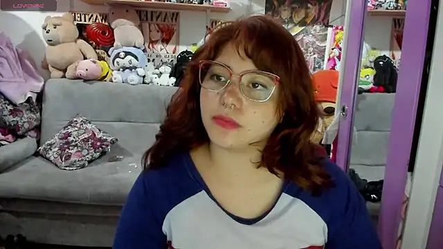 Snapshot of soficammy chatting on February 6, 10:10 pm soficammy online show from February 6, 10:10 pm