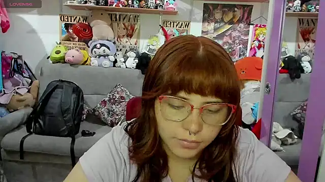 Snapshot of soficammy chatting on February 9, 11:46 pm soficammy online show from February 9, 11:46 pm