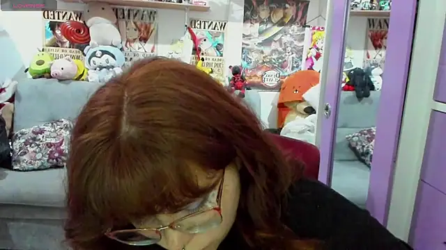 Snapshot of soficammy chatting on February 11, 12:59 am soficammy online show from February 11, 12:59 am