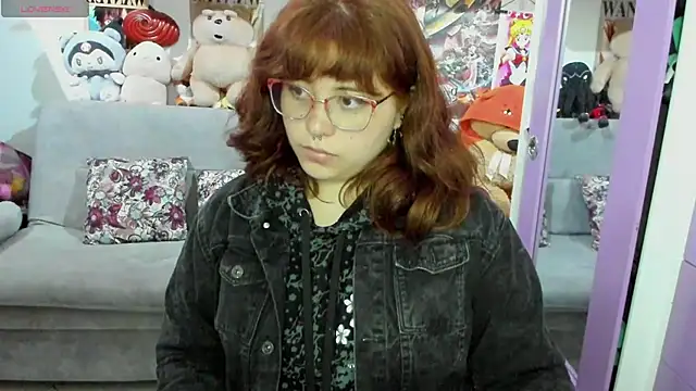 Snapshot of soficammy chatting on February 18, 12:59 am soficammy online show from February 18, 12:59 am
