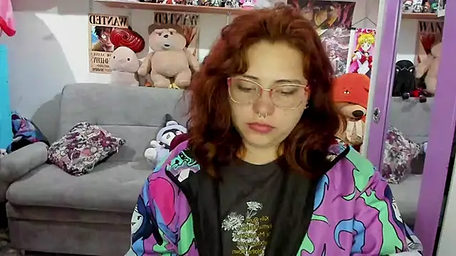 Snapshot of soficammy chatting on February 21, 12:05 am soficammy online show from February 21, 12:05 am