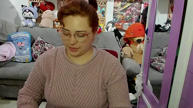 Snapshot of soficammy chatting on February 24, 3:12 am soficammy online show from February 24, 3:12 am