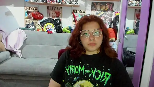 Snapshot of soficammy chatting on March 6, 1:37 am soficammy online show from March 6, 1:37 am