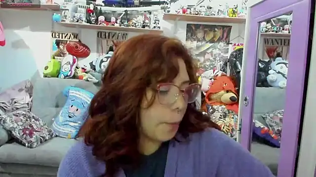 Snapshot of soficammy chatting on March 10, 11:49 pm soficammy online show from March 10, 11:49 pm