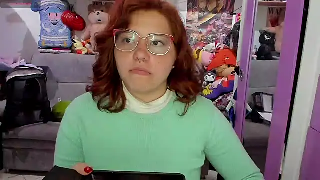 Snapshot of soficammy chatting on March 14, 4:54 am soficammy online show from March 14, 4:54 am
