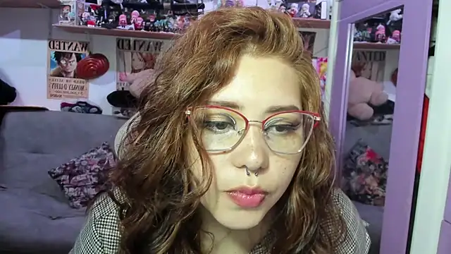 soficammy online show from March 8, 11:19 pm