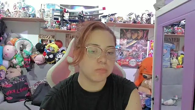 soficammy online show from April 16, 7:58 pm