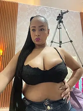 Snapshot of sofia_xxx02 chatting on November 4, 12:04 pm sofia xxx02 online show from November 4, 12:04 pm