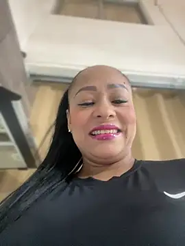 Snapshot of sofia_xxx02 chatting on June 26, 11:58 am sofia xxx02 online show from June 26, 11:58 am