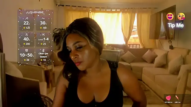 Snapshot of Miagrace chatting on June 29, 9:59 pm Miagrace online show from June 29, 9:59 pm