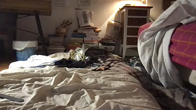 McPherson72 online show from October 6, 1:47 am