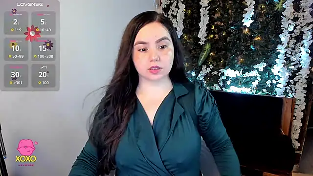 Snapshot of ainohacarter_89 chatting on September 18, 11:18 pm ainohacarter 89 online show from September 18, 11:18 pm