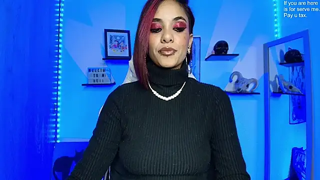 Snapshot of luci_fer_devil chatting on July 11, 12:35 am luci fer devil online show from July 11, 12:35 am