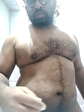 Snapshot of Sammy6432 chatting on March 17, 12:41 pm Sammy6432 online show from March 17, 12:41 pm